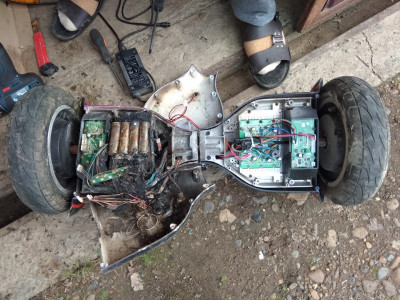 964baf3d-54bb-4fa1-b30a-64e2ea8ee81d.jpg (182.12 КБ) 22116 просмотров Гироскутер со сгоревшим аккумом